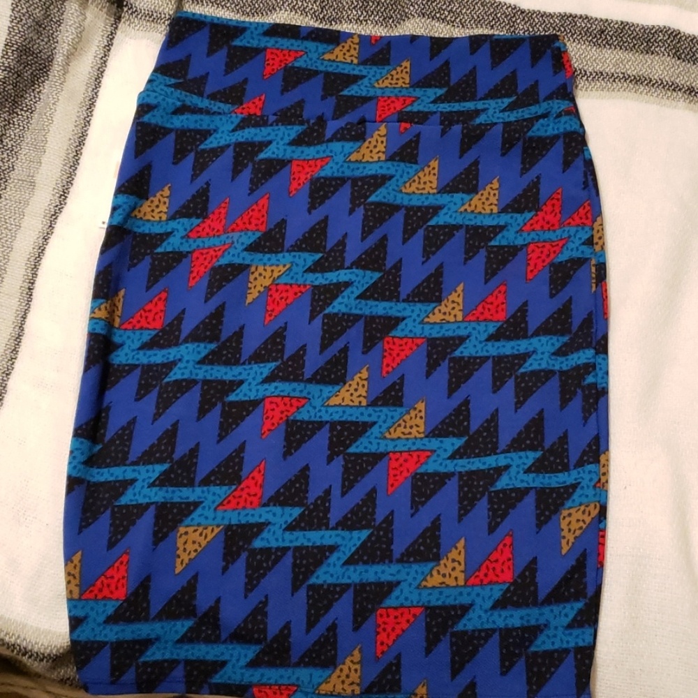 2 for 10$! LuLaRoe New Cassie Skirt - Picture 2 of 4